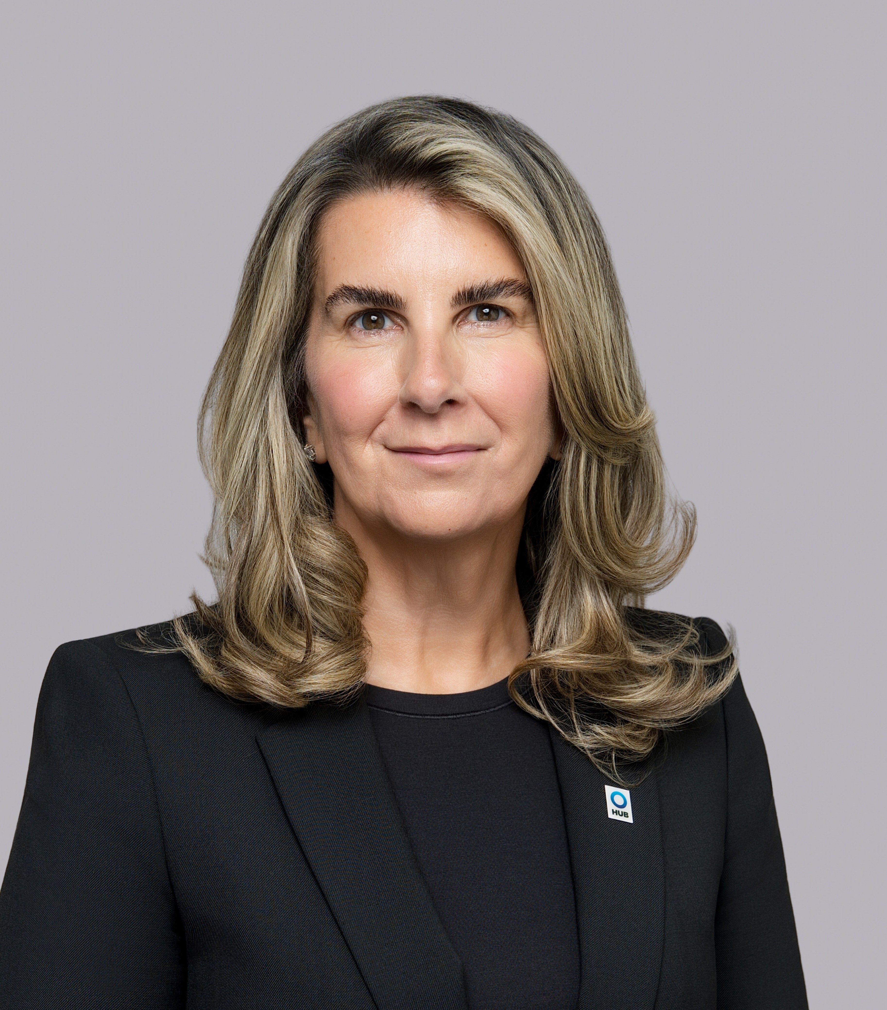 Erin Magilton Headshot (3)-1